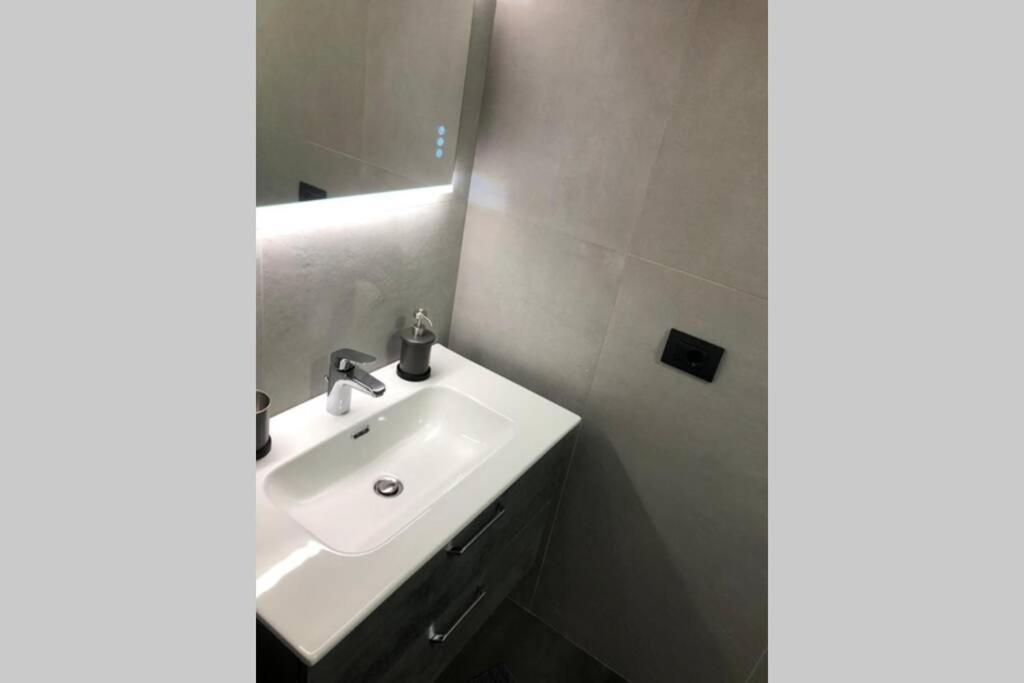 Marghera District Apartment Milano Eksteriør billede